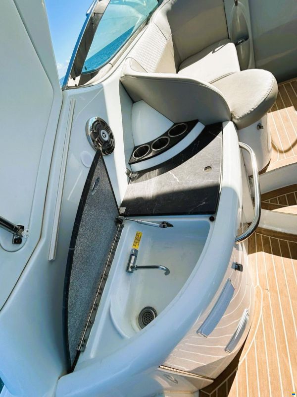Formula 37 Performance Cruiser