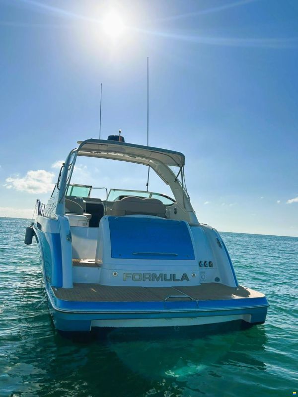 Formula 37 Performance Cruiser