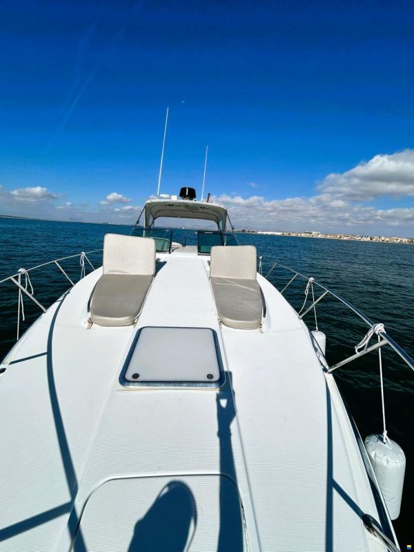 Formula 37 Performance Cruiser