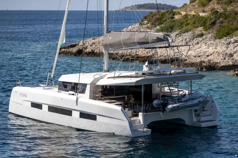Dufour Catamarans CAT 48