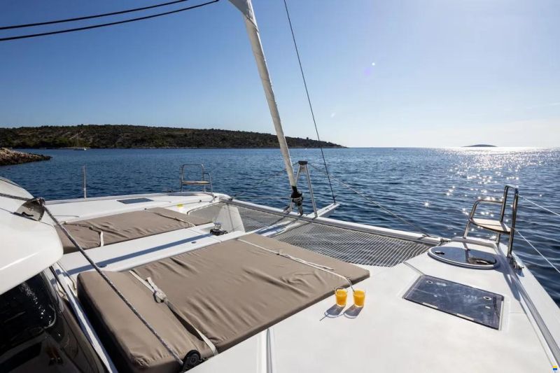 Dufour Catamarans CAT 48