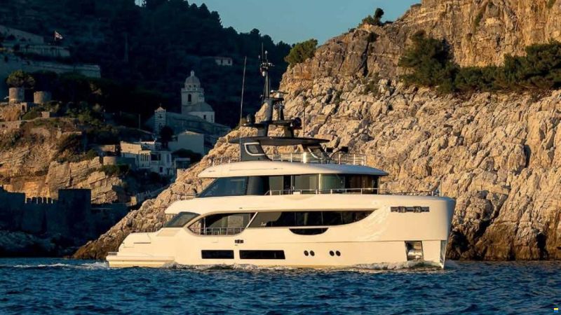 Benetti Oasis 34
