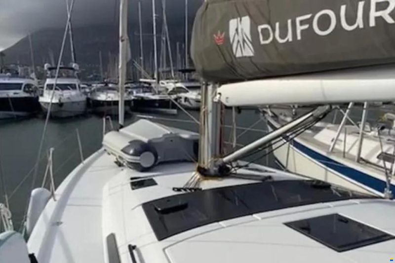 Dufour 470