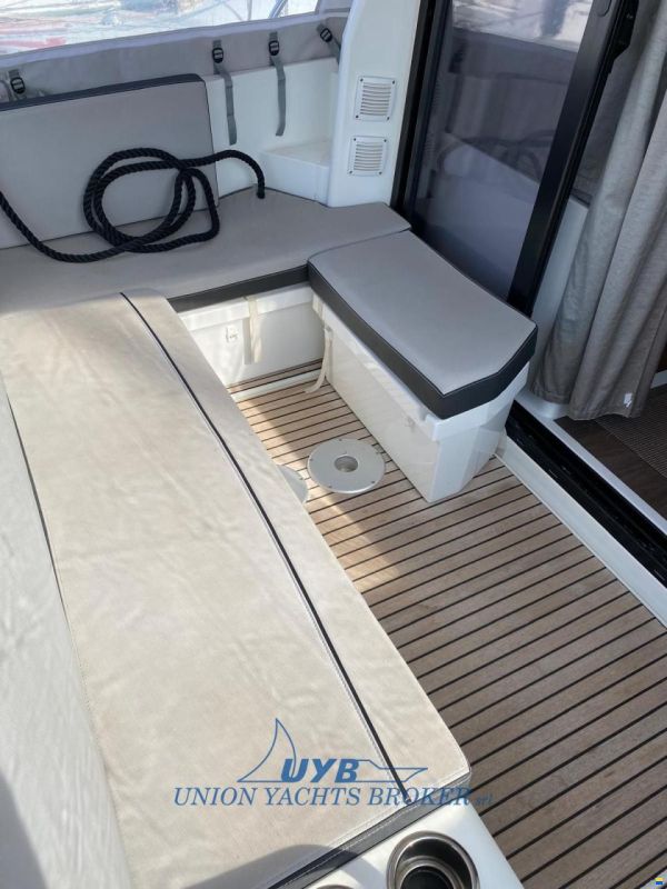 Jeanneau Merry Fisher 895 Offshore