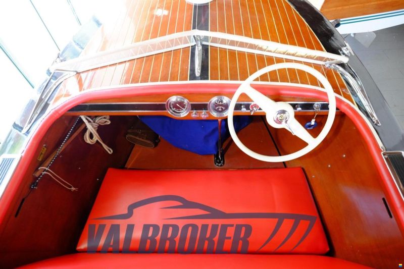Chris Craft wood