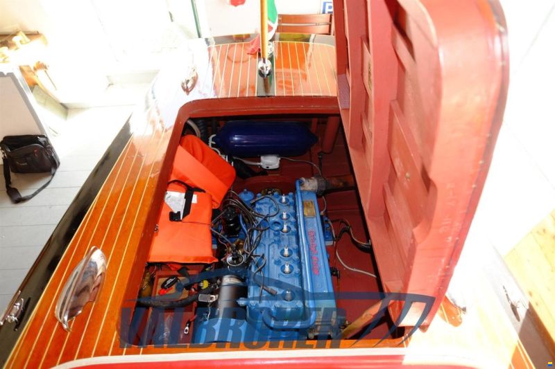 Chris Craft wood