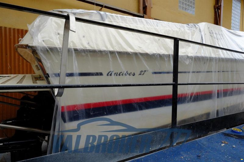 Colombo ANTIBES 27