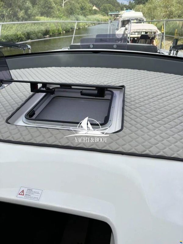 Bavaria S 40 HT