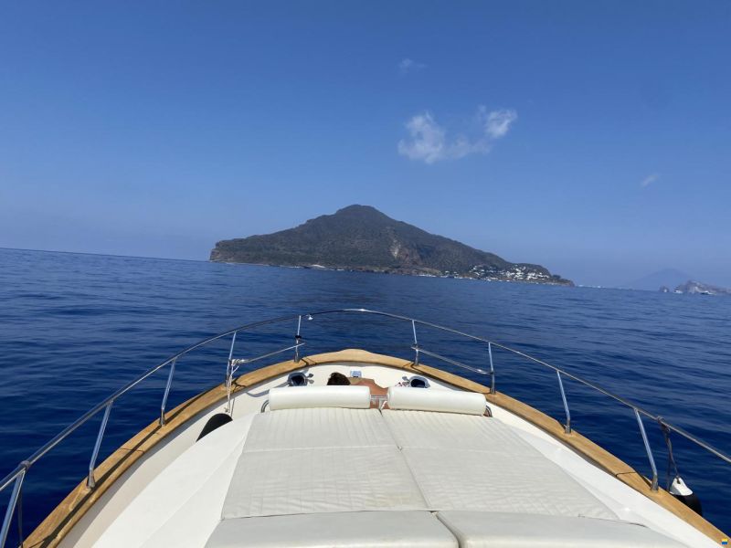 Di Donna Serapo 42 Cabin