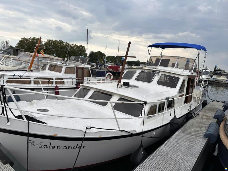 Holl. Stahlkajüboot