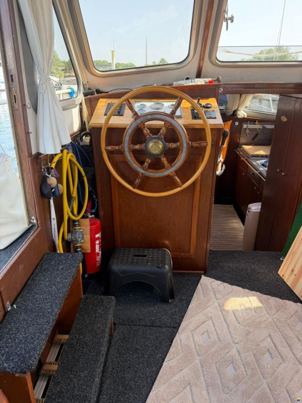 Holl. Stahlkajüboot