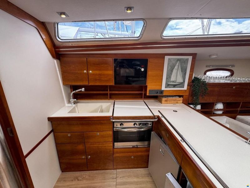 Hanse 531