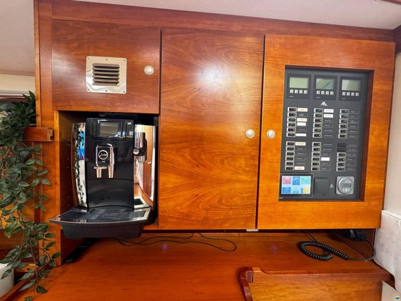 Hanse 531