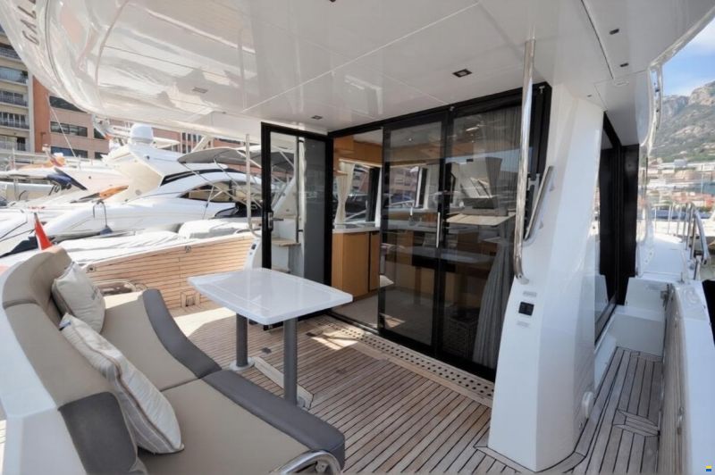 Galeon 460 FLY