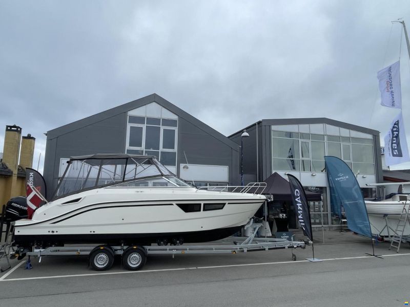 Quicksilver 805 DC