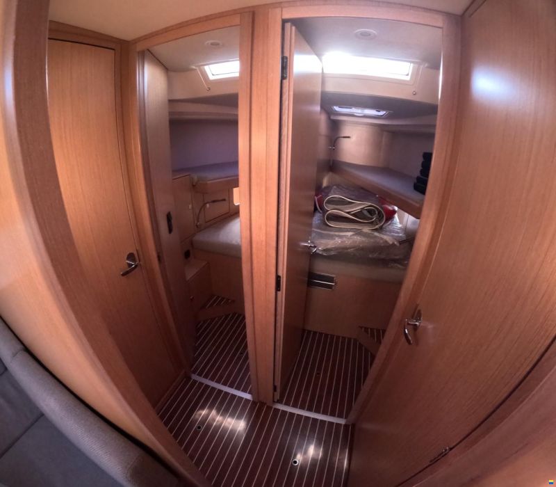Bavaria C45 Style