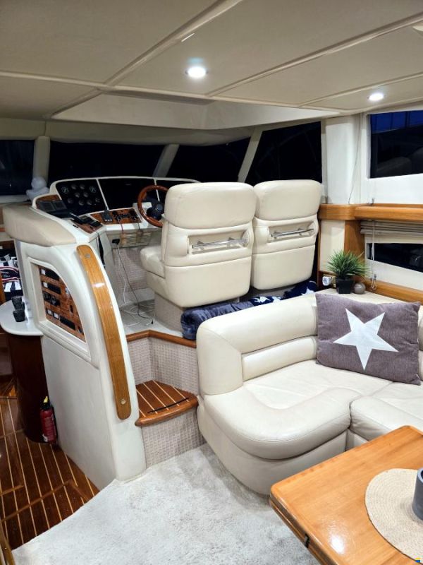 Sealine T47