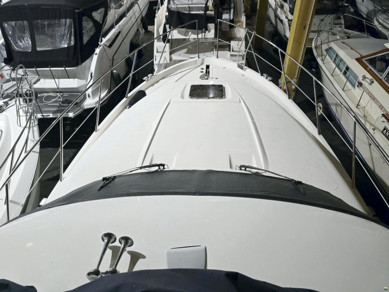 Sealine T47