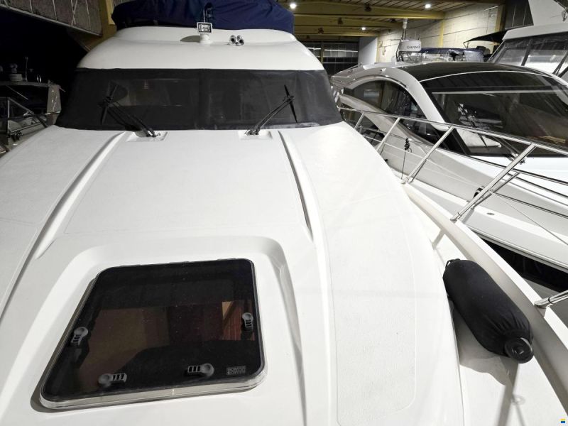 Sealine T47