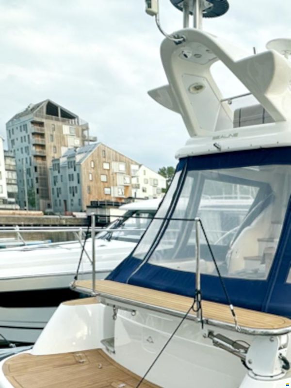 Sealine T47