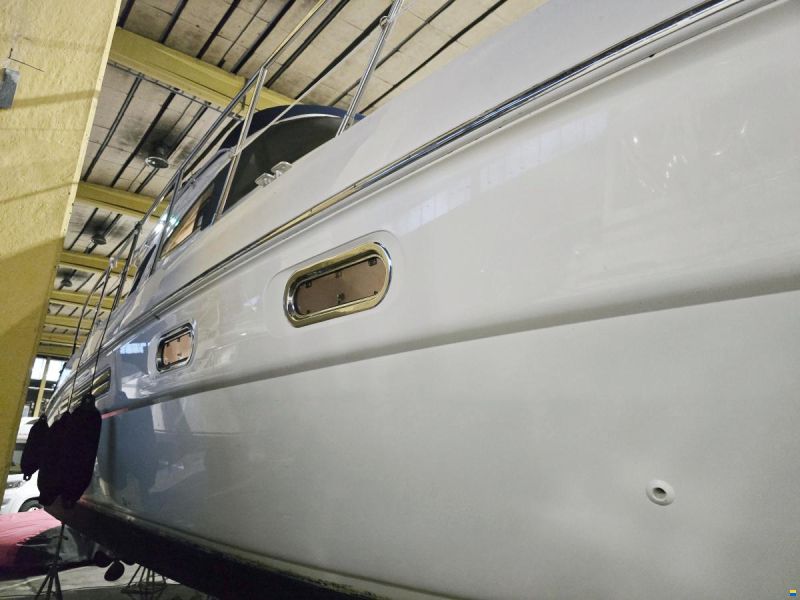 Sealine T47