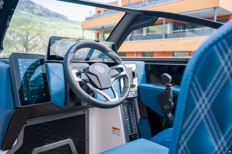 Malibu M230
