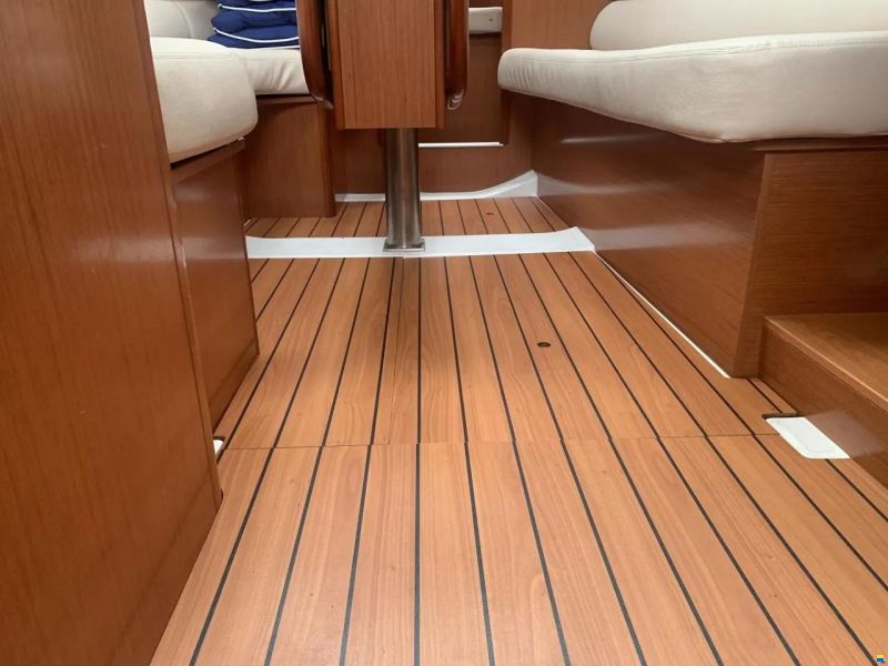 Beneteau Oceanis 343