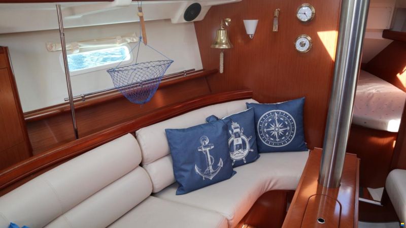 Beneteau Oceanis 343