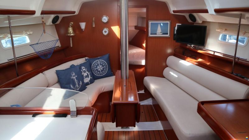 Beneteau Oceanis 343