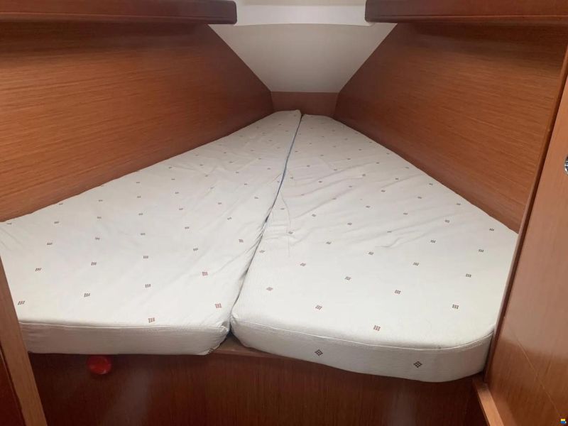 Beneteau Oceanis 343