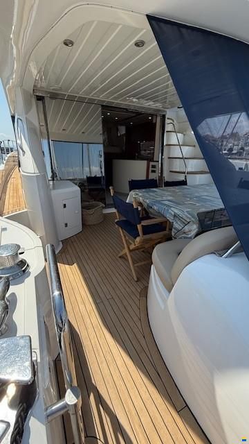 Sunseeker Manhattan 66