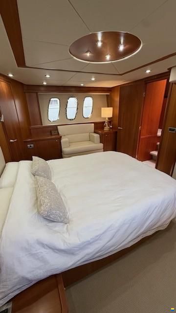 Sunseeker Manhattan 66