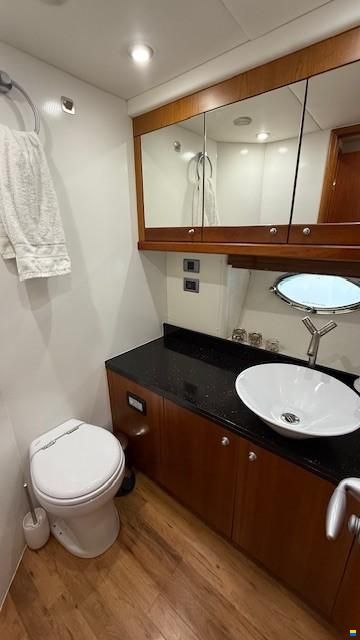 Sunseeker Manhattan 66