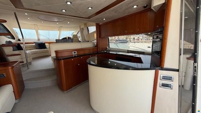 Sunseeker Manhattan 66
