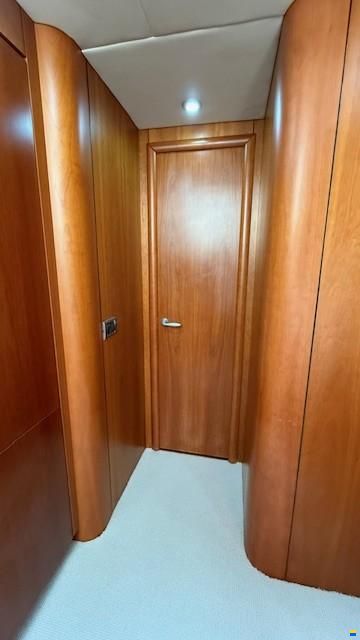 Sunseeker Manhattan 66