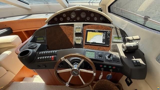 Sunseeker Manhattan 66