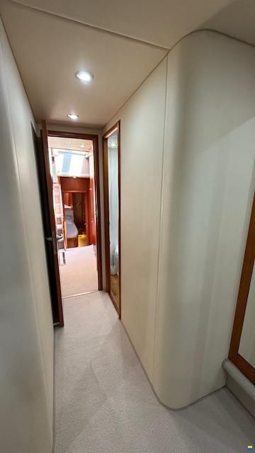 Sunseeker Manhattan 66