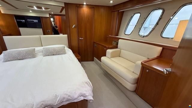 Sunseeker Manhattan 66