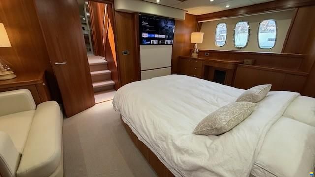 Sunseeker Manhattan 66