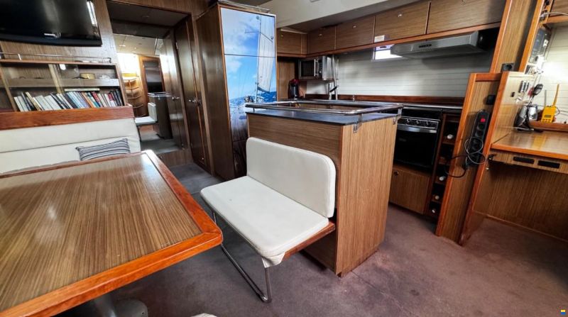 Bavaria CRUISER 55