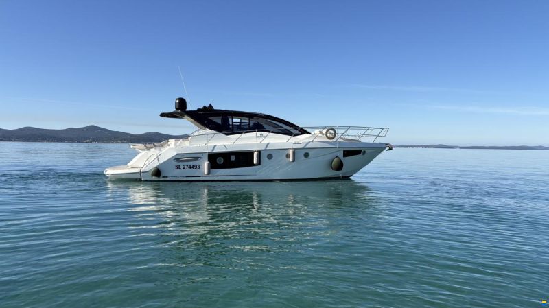 Cranchi M44 HT