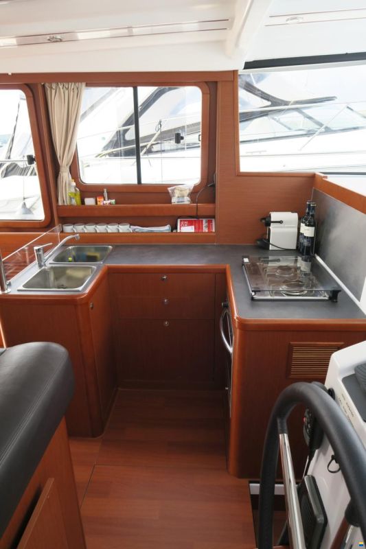 Beneteau 34 Swift Trawler