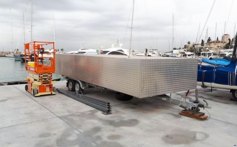 Premier Composite Technologies GC 32