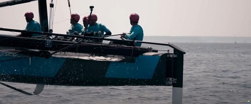 Premier Composite Technologies GC 32