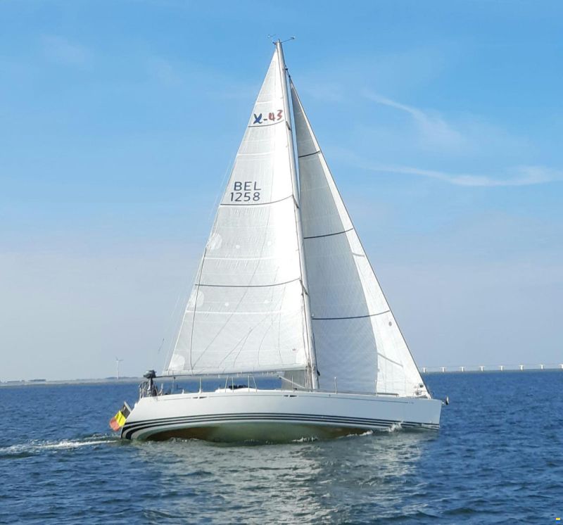 X-Yachts X-43