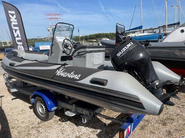Adventure Vesta 550