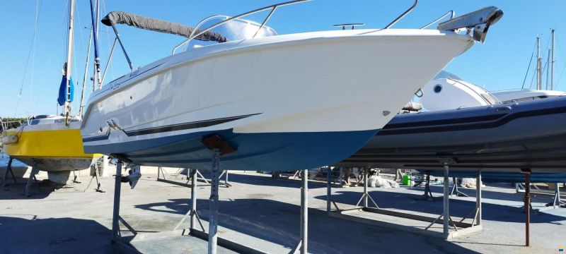 B2 Marine 652 OPEN CAP FERRET