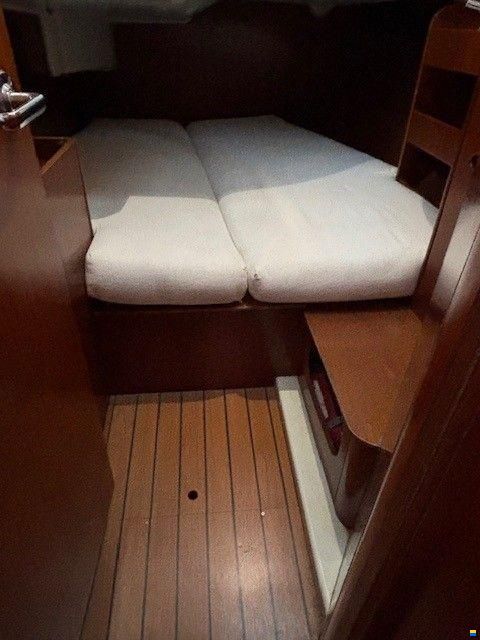 Beneteau OCEANIS 411
