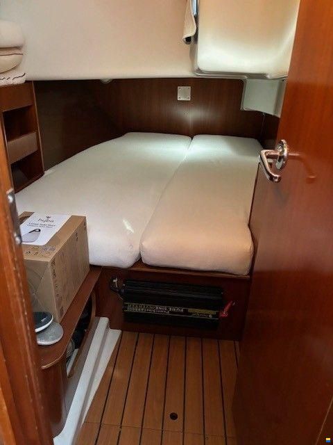 Beneteau OCEANIS 411