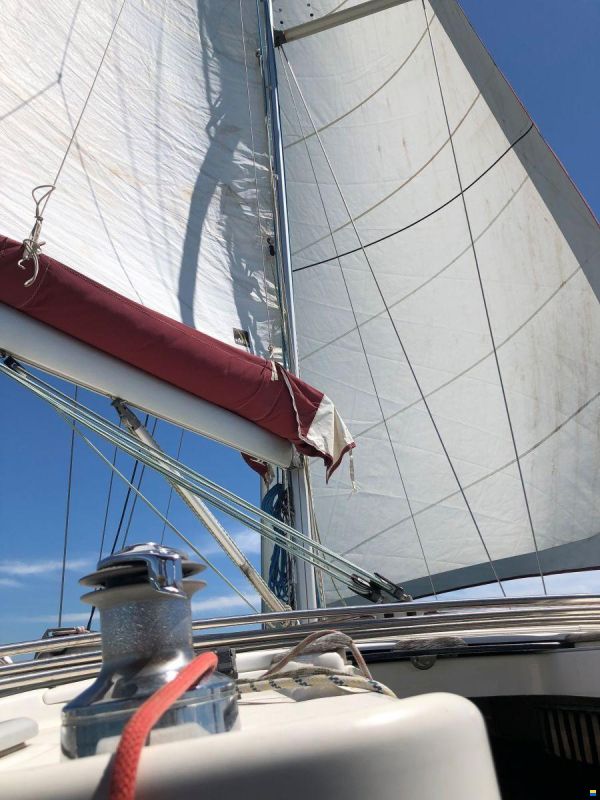 Beneteau OCEANIS 411